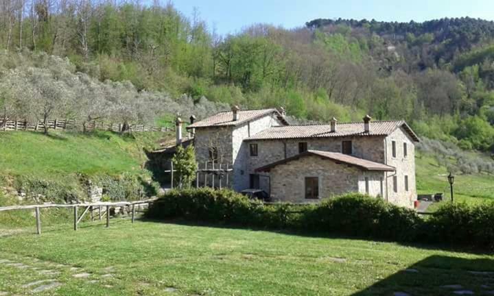 Villa Le Chianine Dei Tognoli Gragnola Exterior foto